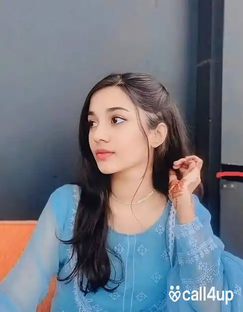 Juhi roy