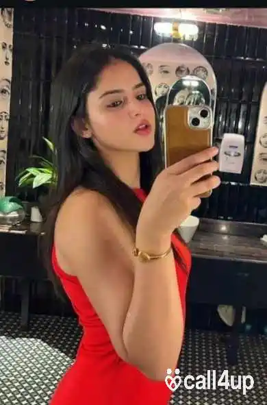 Riya Escorts